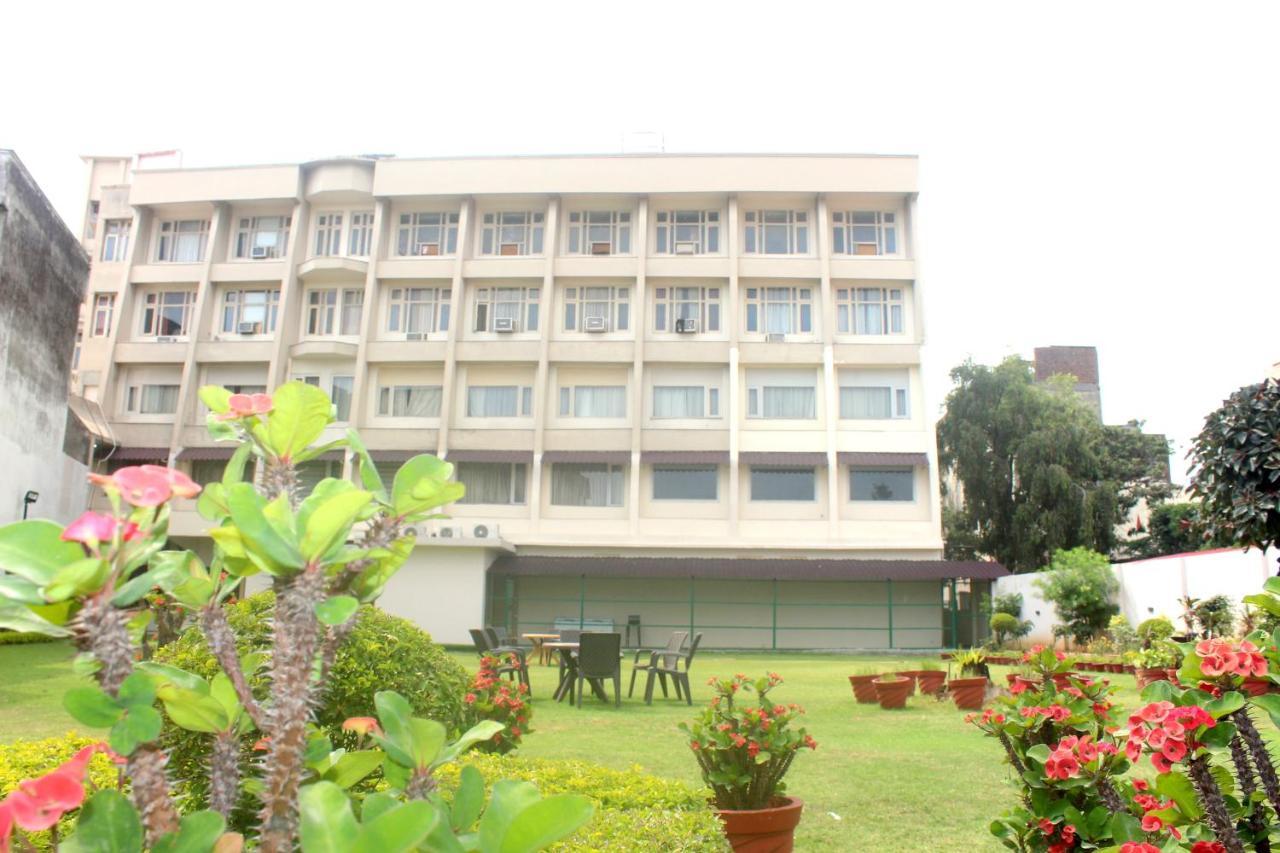 Hotel Ambica Katra Katra  Exterior foto