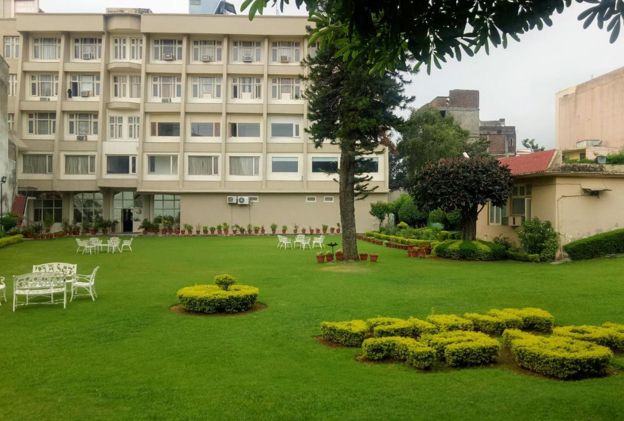 Hotel Ambica Katra Katra  Exterior foto